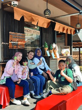 Foto testimoni Keluarga Rahman